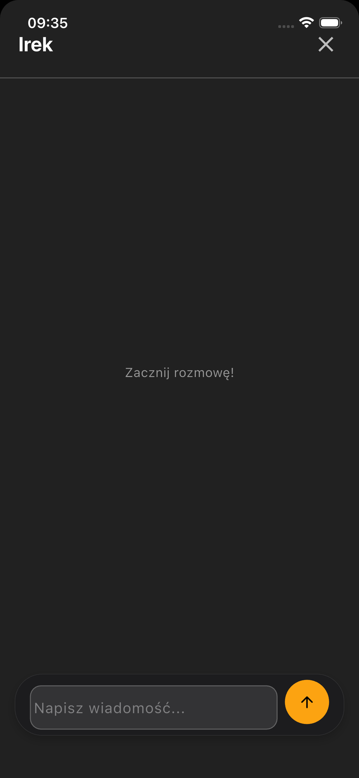 Wbudowany w platformę komunikator i czat z alertami z powiadomieniami e-mail
